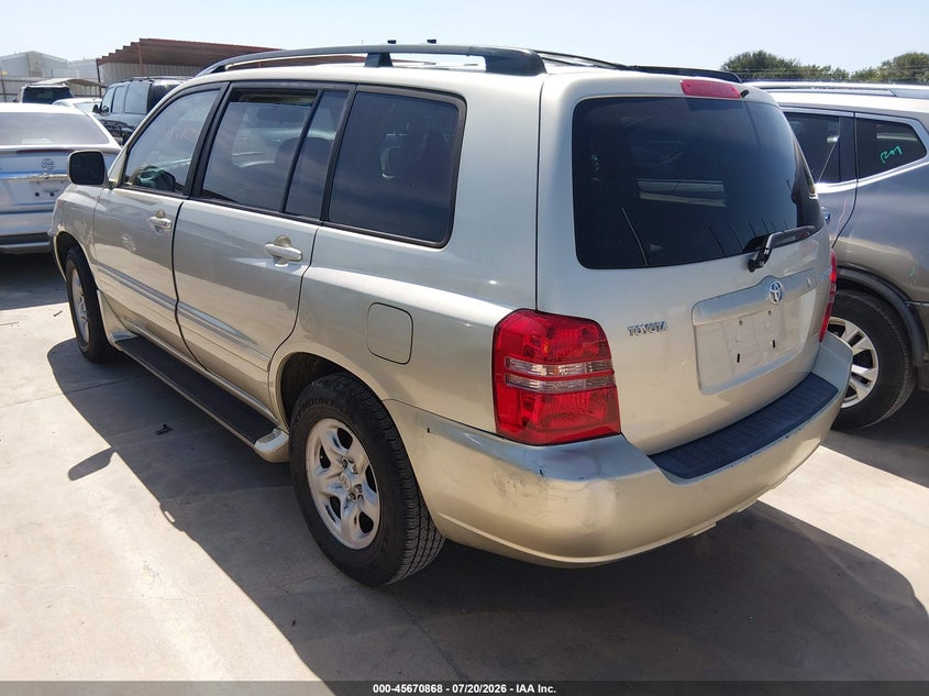 2003 TOYOTA HIGHLANDER auction photo 3