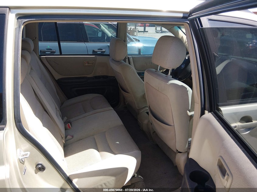 2003 TOYOTA HIGHLANDER auction photo 7