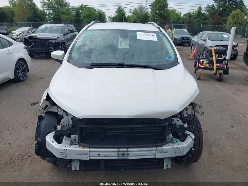 2018 FORD ECOSPORT TITANIUM · Фото 13