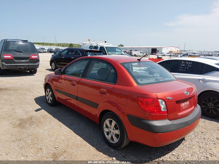2007 Kia Rio Lx VIN: KNADE123976208205 Lot: 45670875