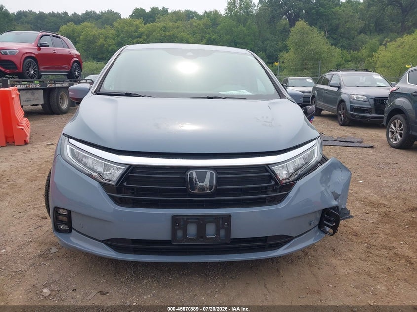 2024 Honda Odyssey Touring VIN: 5FNRL6H80RB027564 Lot: 45670889