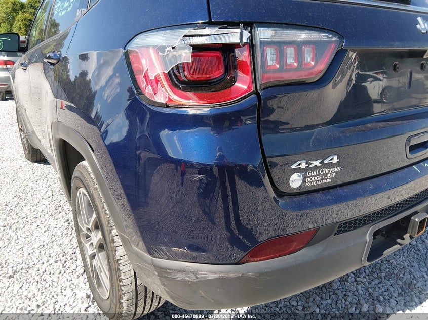2017 Jeep Compass Latitude VIN: 3C4NJDBB8HT692452 Lot: 45670899