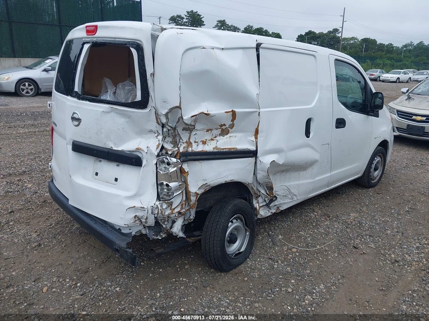 2021 NISSAN NV200  CARGO auction photo 4