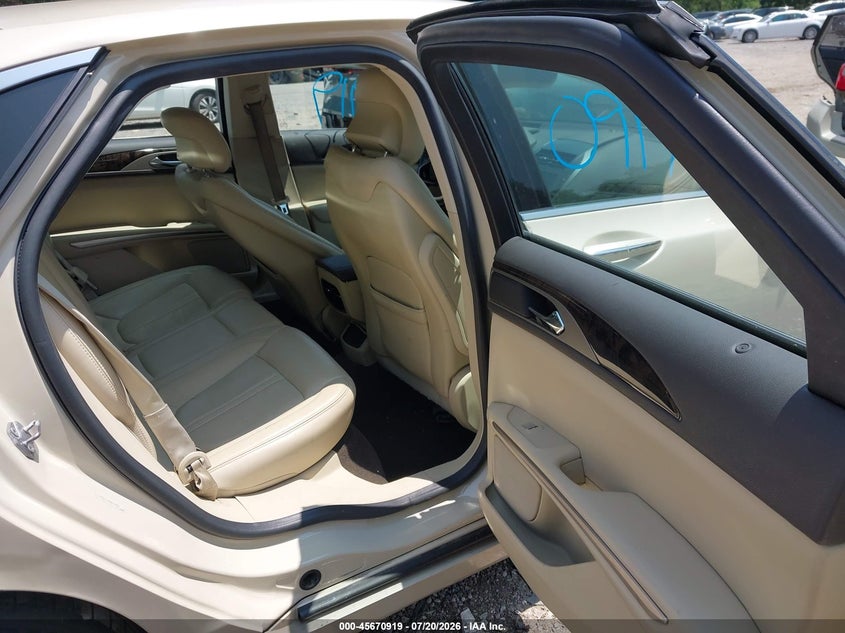 2014 LINCOLN MKZ auction photo 8