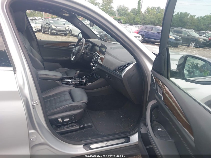 2021 BMW X3 auction photo 5