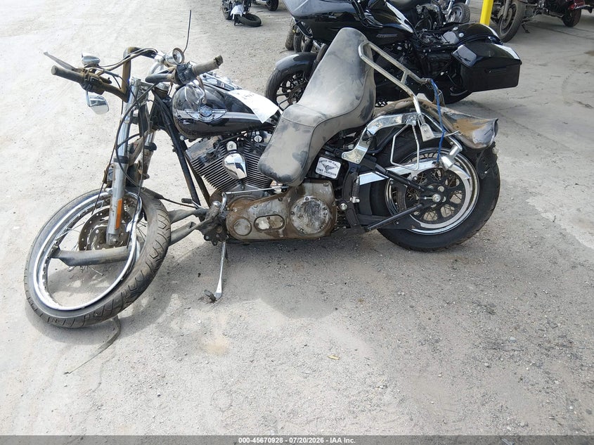 2003 Harley-Davidson Fxst VIN: 1HD1BHY1X3Y049673 Lot: 45670928