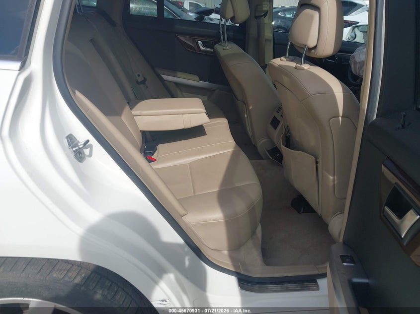 2012 MERCEDES-BENZ GLK 350 auction photo 8