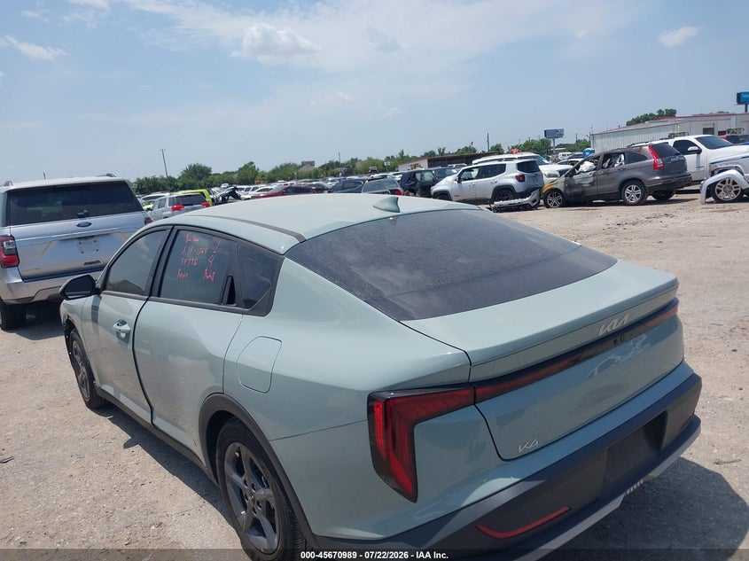Vin: 3kpft4de0se052835, lot: 46169589, kia k4 lxs 20253