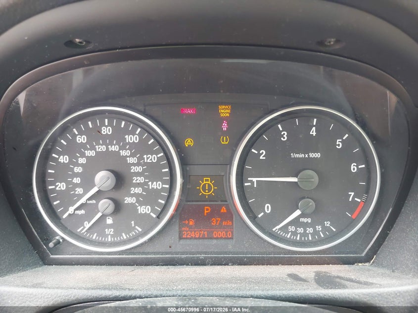 2007 BMW 328XI auction photo 7
