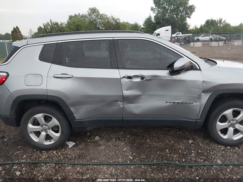 2018 Jeep Compass Latitude 4X4 VIN: 3C4NJDBB4JT150335 Lot: 45671004