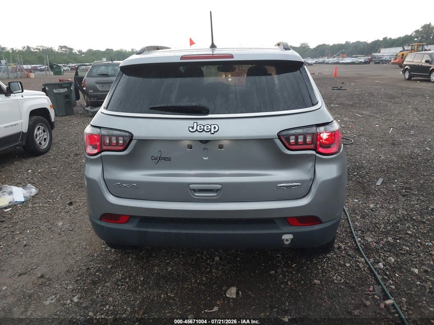 2018 Jeep Compass Latitude 4X4 VIN: 3C4NJDBB4JT150335 Lot: 45671004