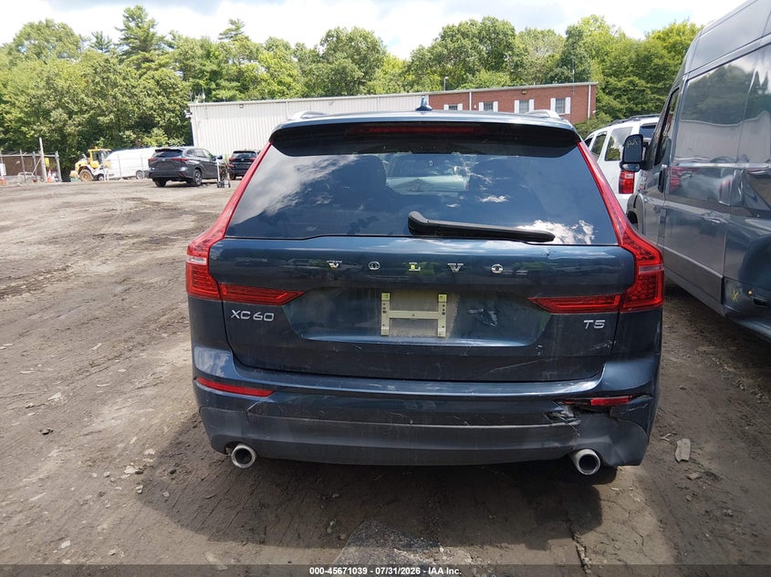 VOLVO XC60 - zdjęcie 16