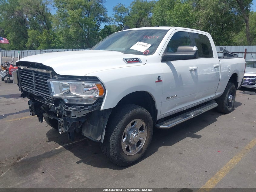 Vin: 3c6ur5dl6mg653157, lot: 46169654, ram 2500 big horn  4x4 6'4 box 20212