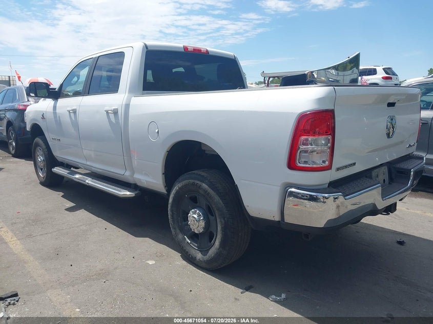 Vin: 3c6ur5dl6mg653157, lot: 46169654, ram 2500 big horn  4x4 6'4 box 20213