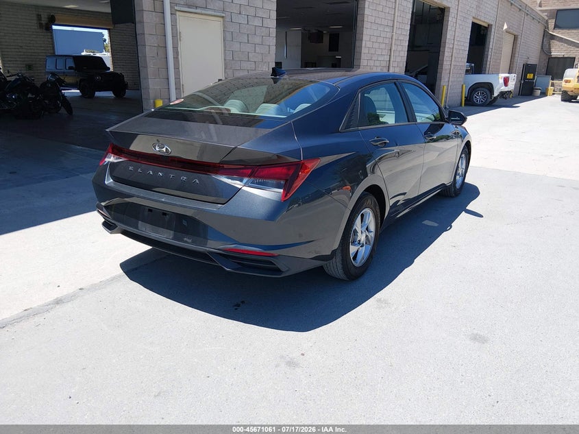 2021 HYUNDAI ELANTRA auction photo 4