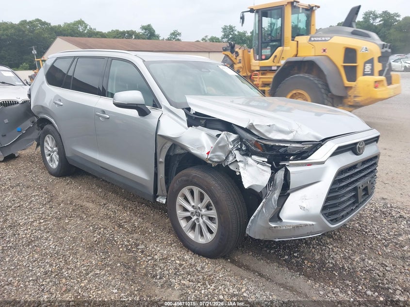 2026 TOYOTA GRAND HIGHLANDER auction photo 1