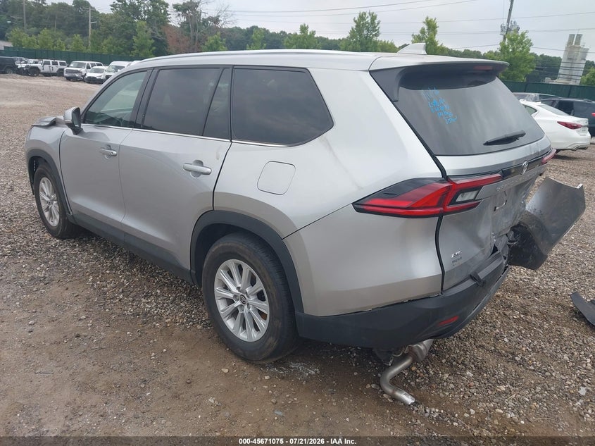 2026 TOYOTA GRAND HIGHLANDER auction photo 3