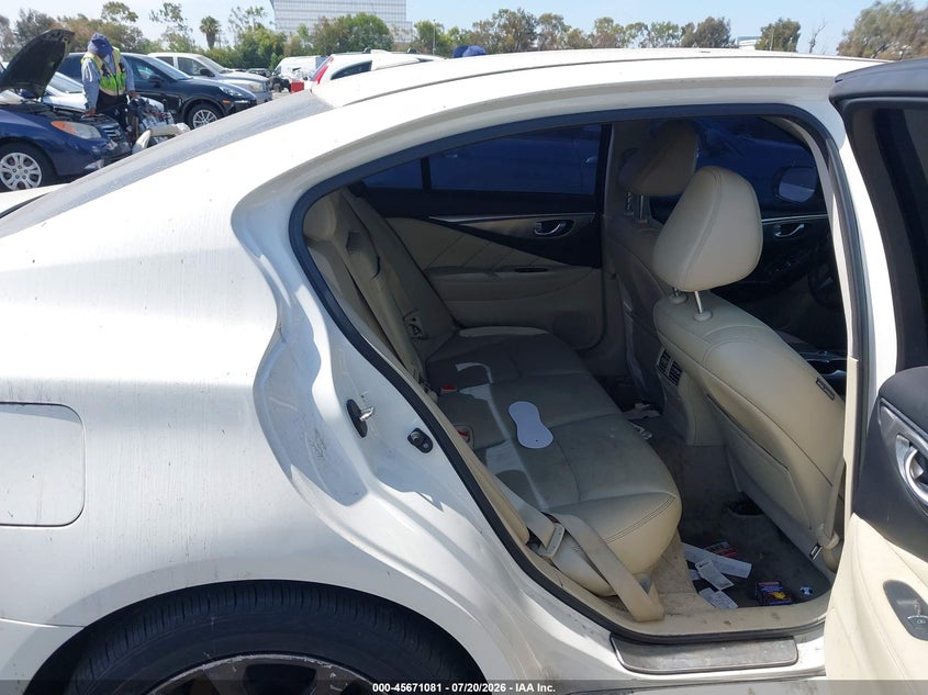 2015 Infiniti Q50 Premium VIN: JN1BV7AP1FM338932 Lot: 45671081