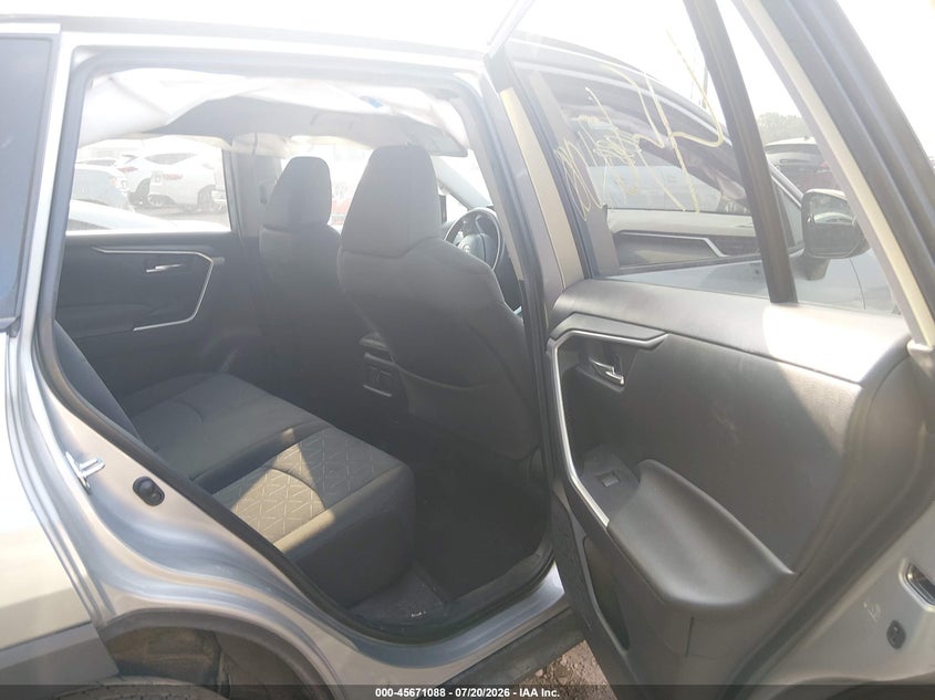 2022 TOYOTA RAV4 auction photo 8