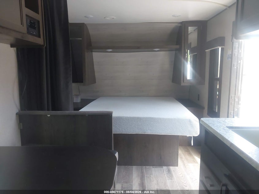 2021 JAYCO JAY FLIGHT auction photo 8