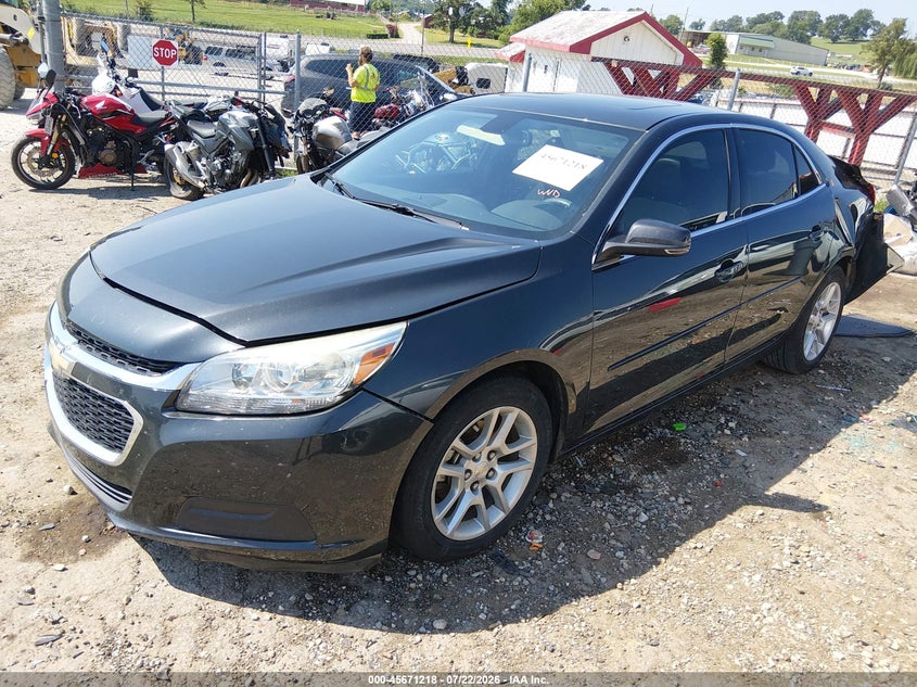 2015 Chevrolet Malibu, Удар сзади, IAAI, VIN 1G11C5SL1FF129136 — фото 2