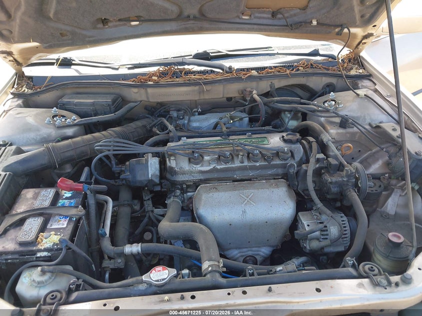 2000 Honda Accord 2.3 Lx VIN: 3HGCG6654YG703740 Lot: 45671225