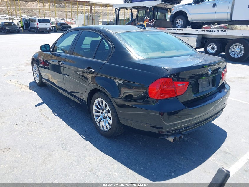 2009 BMW 328I auction photo 3