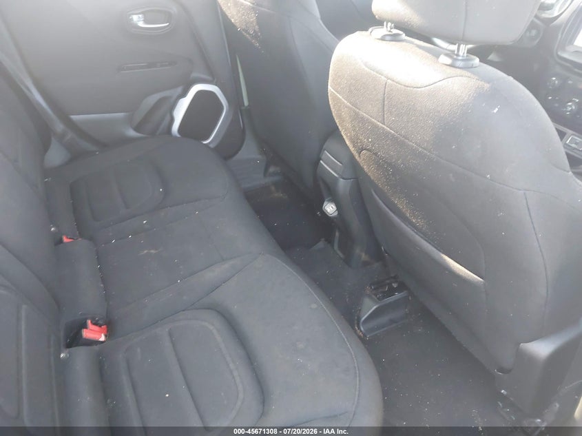 2018 Jeep Renegade Latitude Fwd VIN: ZACCJABB6JPJ23096 Lot: 45671308