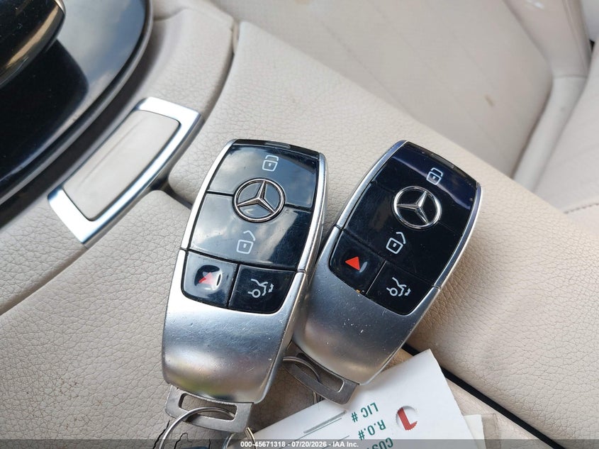 2018 Mercedes-Benz E 300 VIN: WDDZF4JB5JA328092 Lot: 45671318