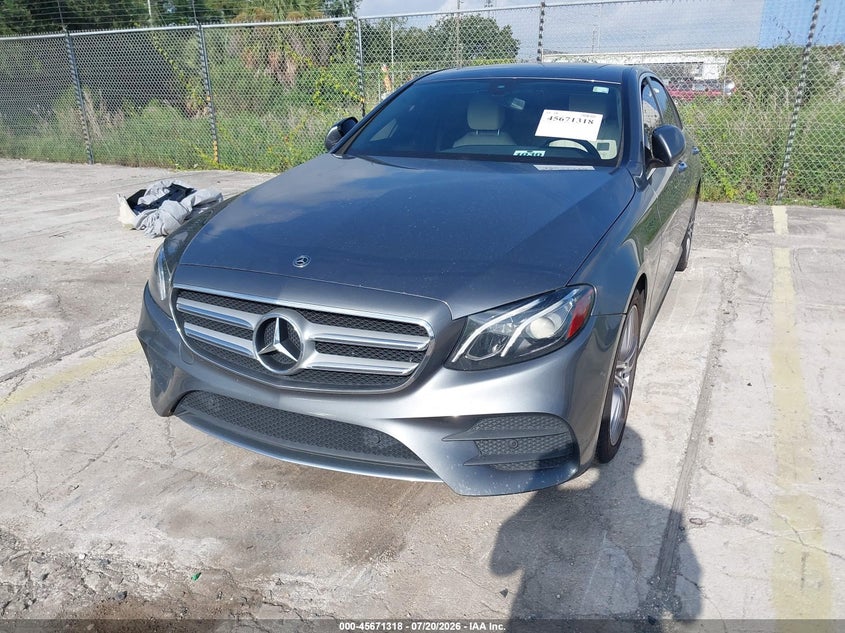 2018 Mercedes-Benz E 300 VIN: WDDZF4JB5JA328092 Lot: 45671318