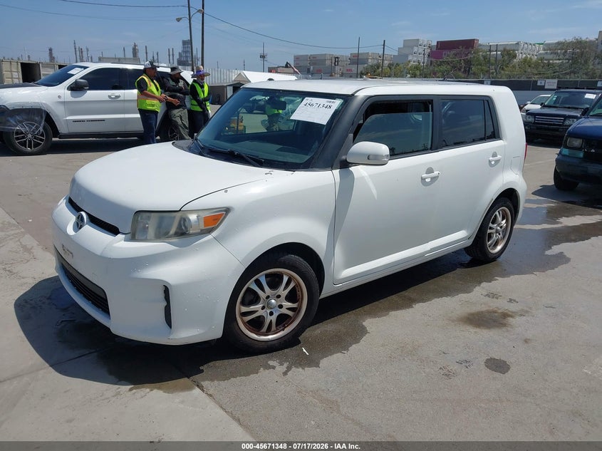 Vin: jtlze4fe5cj025093, lot: 46169947, scion xb 20122