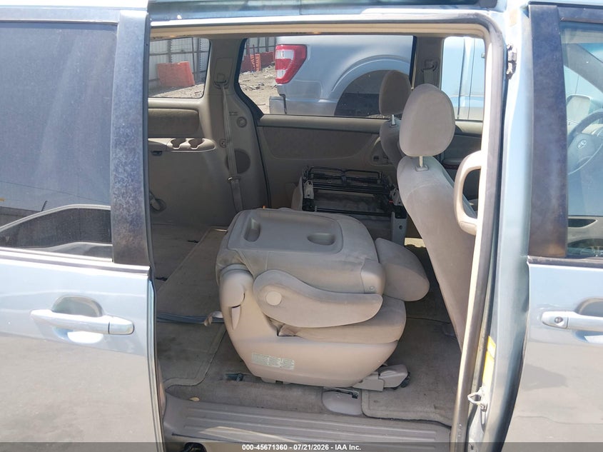 2005 Toyota Sienna Xle VIN: 5TDZA22C45S332762 Lot: 45671360