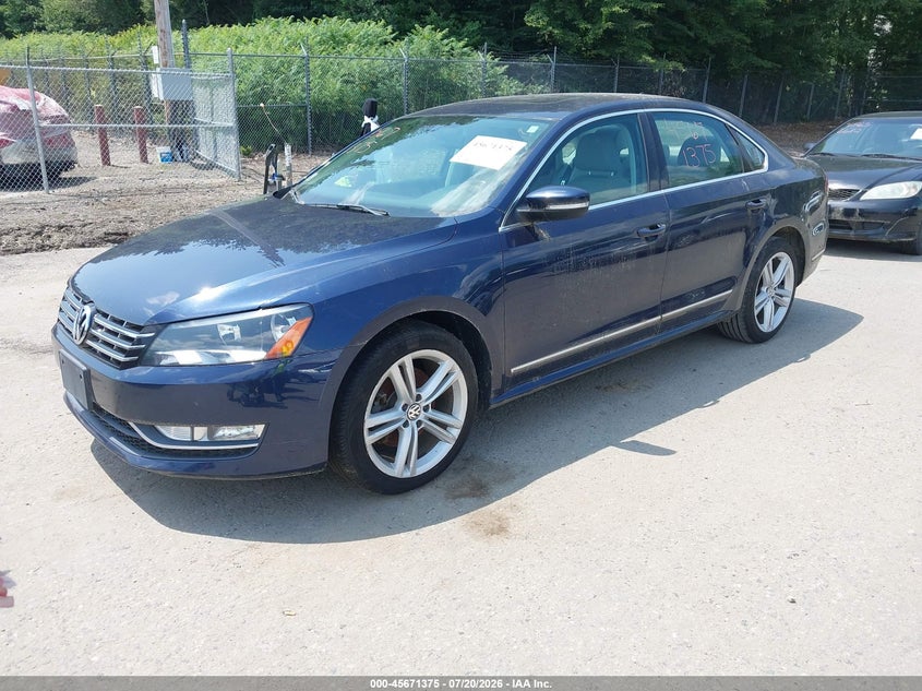 2013 Volkswagen Passat 2.0L Tdi Sel Premium VIN: 1VWCN7A36DC081510 Lot: 45671375