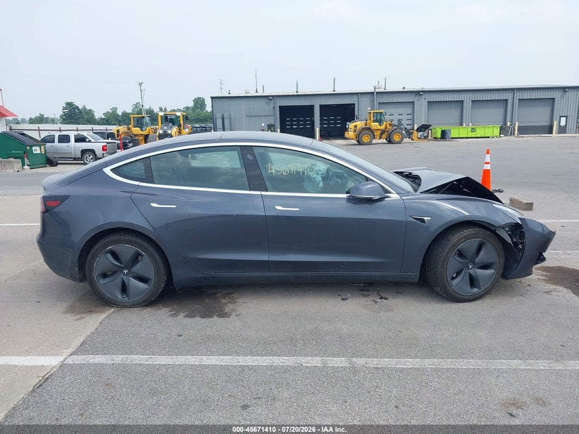 2019 Tesla Model 3 Long Range/Mid Range/Standard Range/Standard Range Plus VIN: 5YJ3E1EA6KF411039 Lot: 45671410