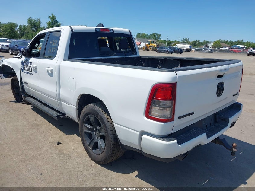 Vin: 1c6srfbt8nn134071, lot: 46170035, ram 1500 big horn  4x4 6'4 box 20223