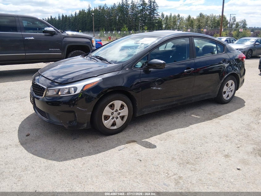 2017 KIA FORTE auction photo 2