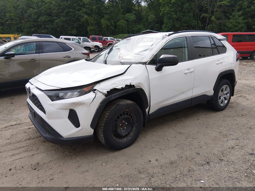 2020 Toyota RAV 4, Rollover, IAAI, VIN 2T3F1RFV5LW084024 — photo 2