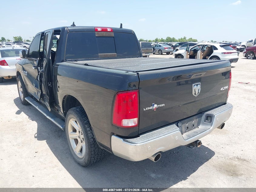 2017 Ram 1500 Lone Star Silver 4X4 5'7 Box VIN: 1C6RR7LT7HS656389 Lot: 45671495