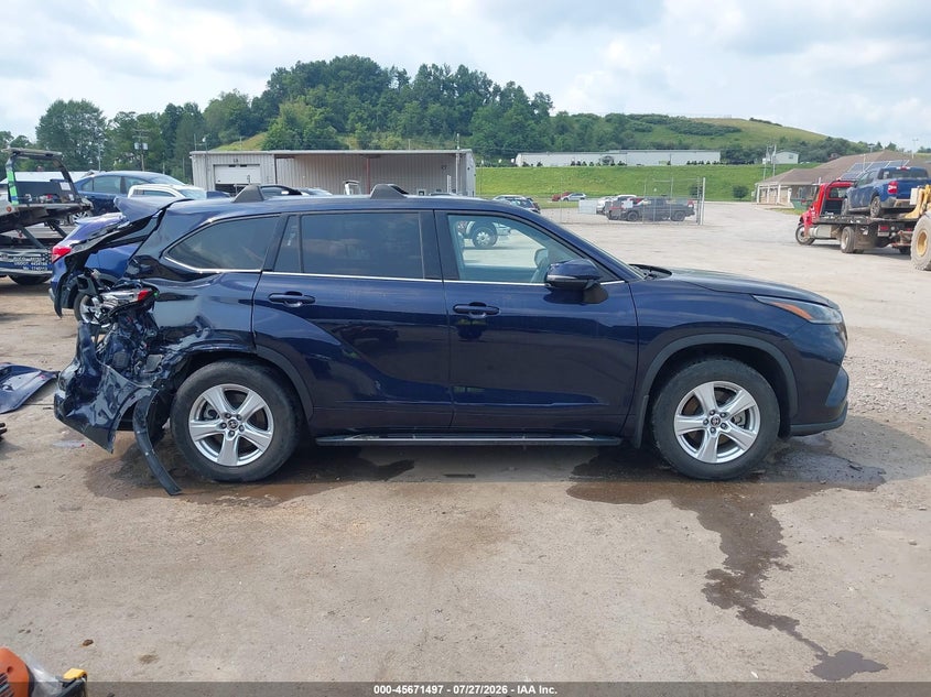 TOYOTA HIGHLANDER - zdjęcie 14