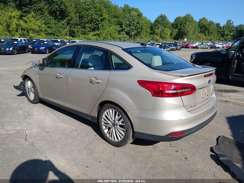 Vin: 1fadp3j29hl302059, lot: 46170120, ford focus titanium 20173