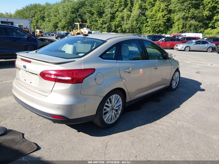 Vin: 1fadp3j29hl302059, lot: 46170120, ford focus titanium 20174