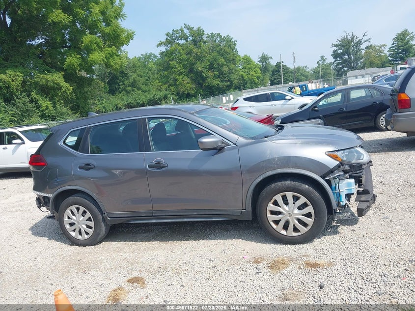 2017 Nissan Rogue S VIN: KNMAT2MV5HP613862 Lot: 45671522