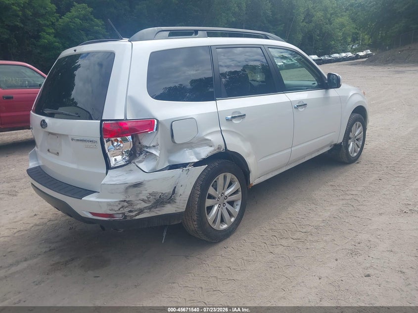 Vin: jf2shadc4ch408567, lot: 46170140, subaru forester 2.5x premium 20124