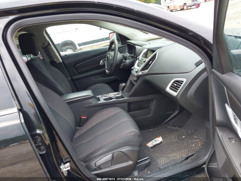 2016 GMC TERRAIN auction photo 5