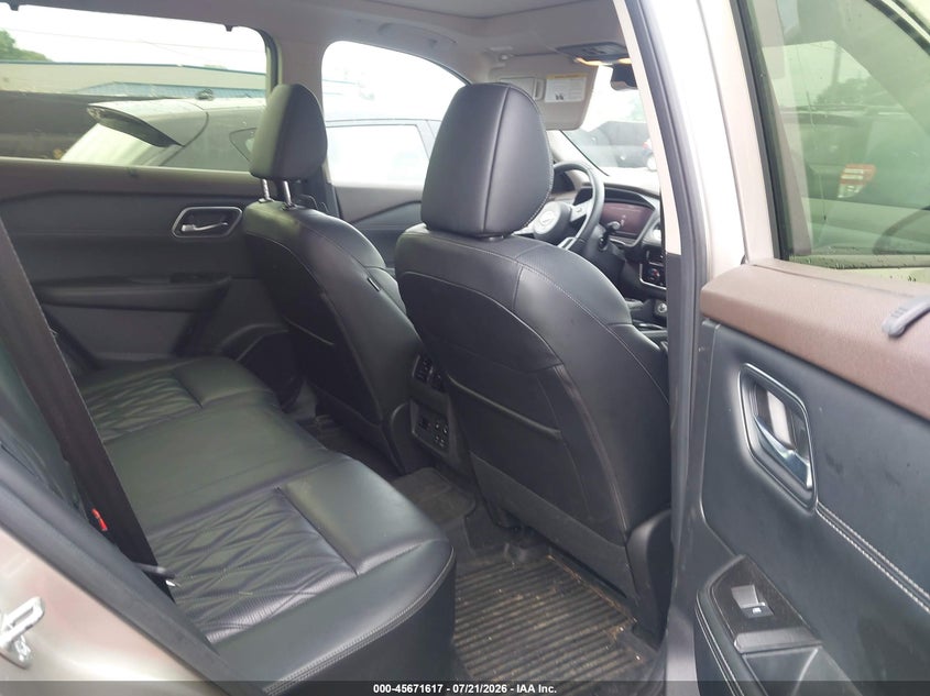2023 NISSAN ROGUE auction photo 8