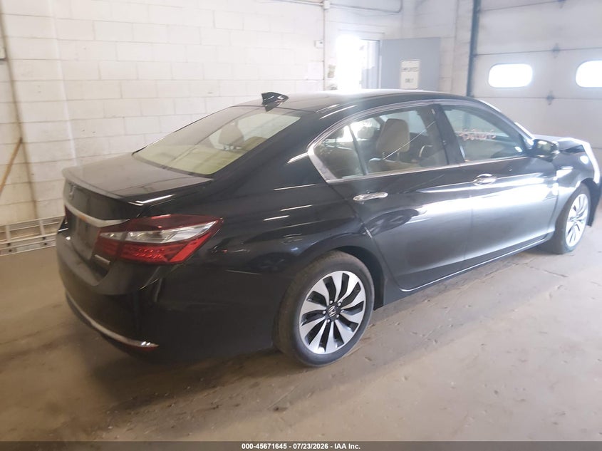 2017 HONDA ACCORD HYBRID auction photo 4
