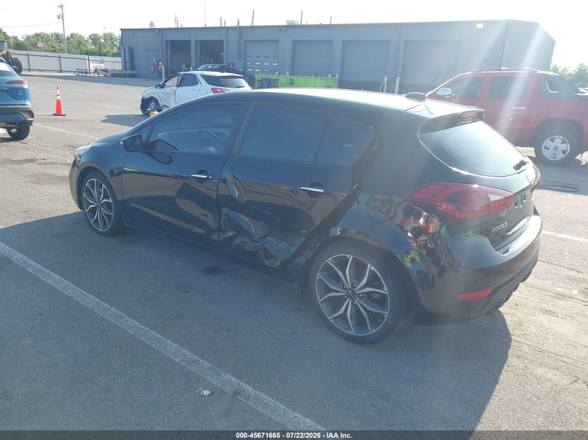 2017 KIA FORTE auction photo 3
