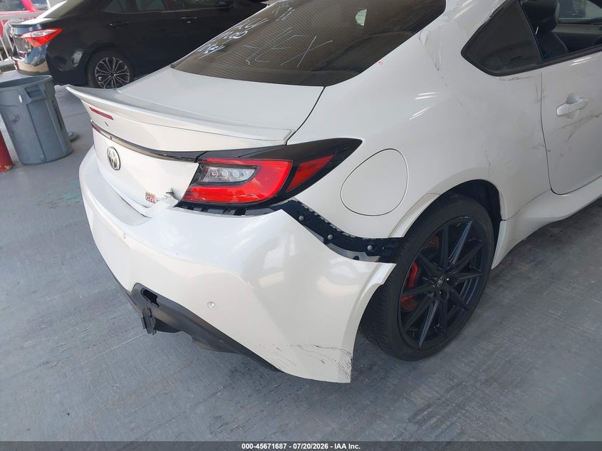 2024 TOYOTA GR86 auction photo 6