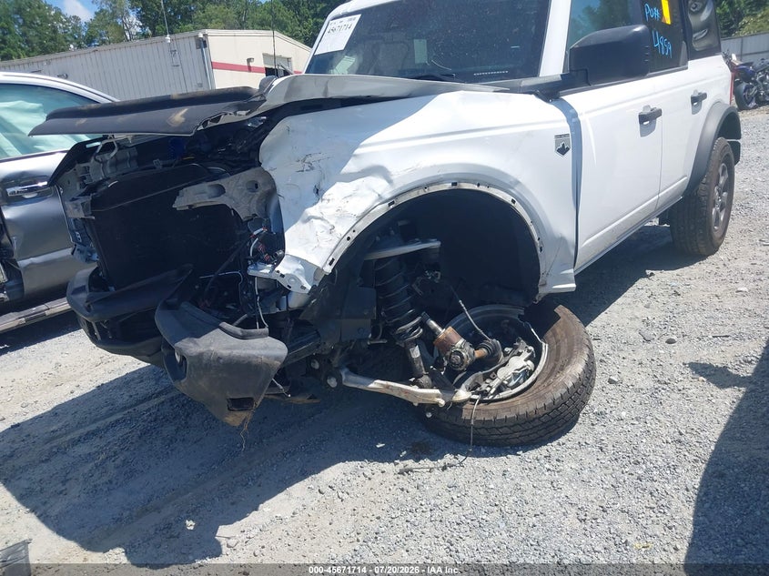 2024 FORD BRONCO auction photo 6