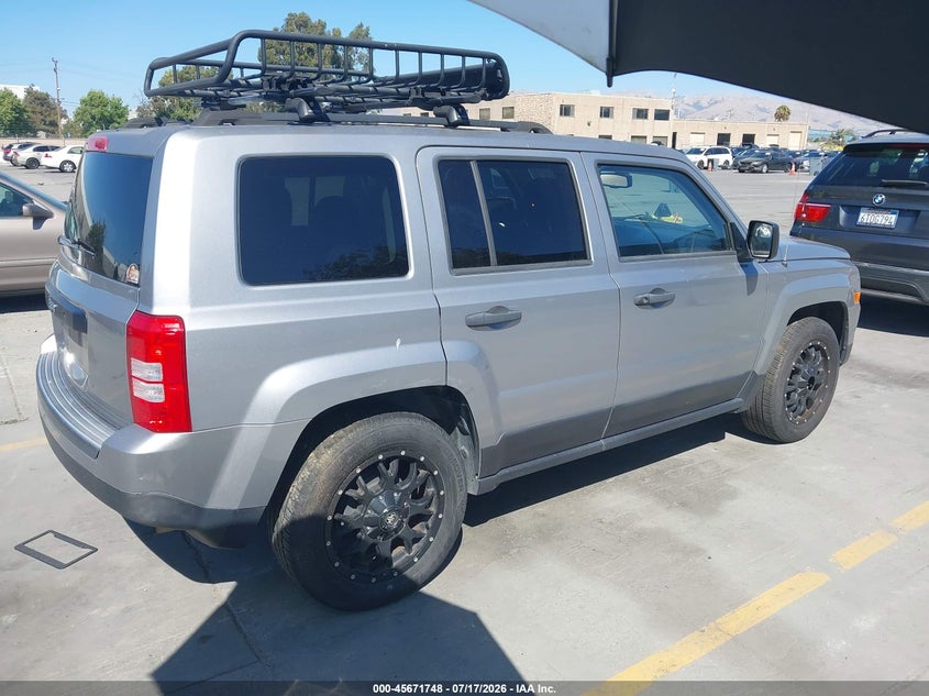 2017 JEEP PATRIOT auction photo 4